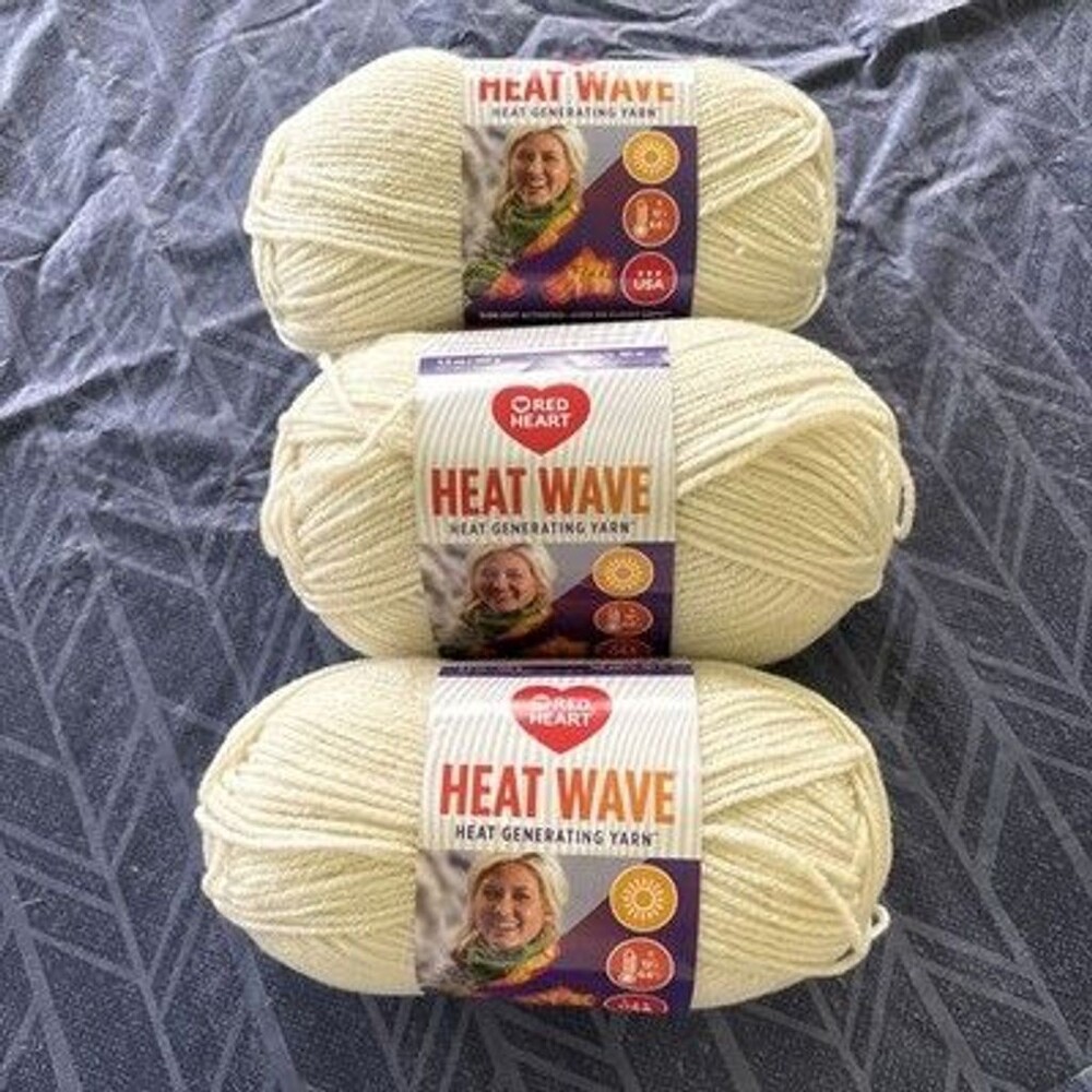 Lot 3 Skeins Red Heart Sandy Shores Beige Heat Wave Heat Generating Yarn Worsted